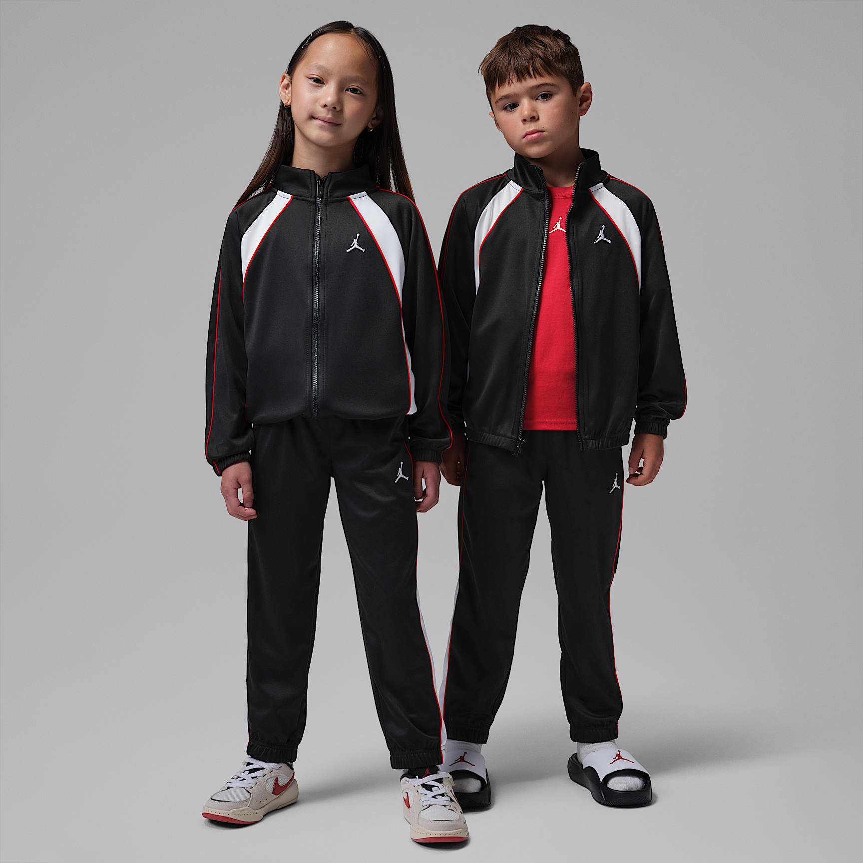 Jordan Little Kids' Colorblock 2-Piece Tricot Piping Set. Nike.com